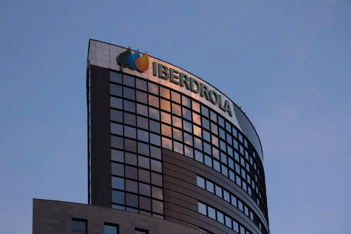 iberdrola shutterstock 2434.jpg 1015297232