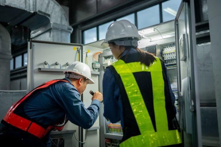 Instalaciones Eléctricas Comerciales